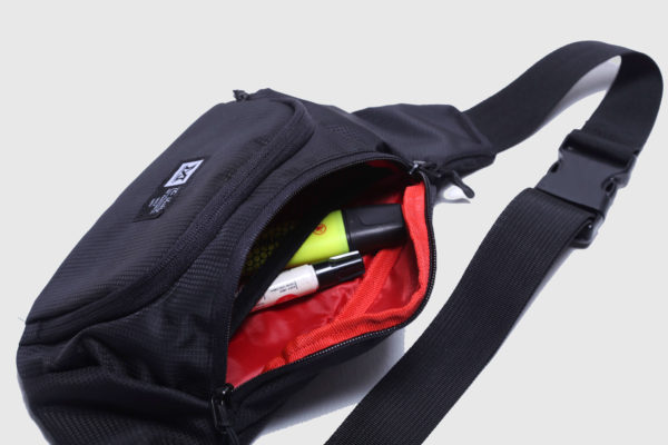 Waistbag-The-Identity-002